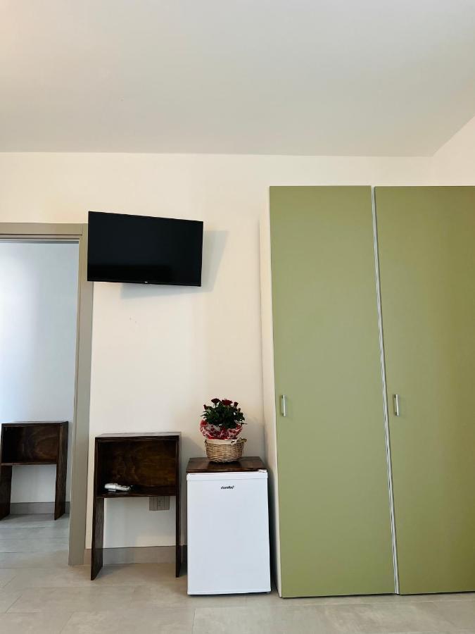La Ringhiera Hotel Новара Екстериор снимка