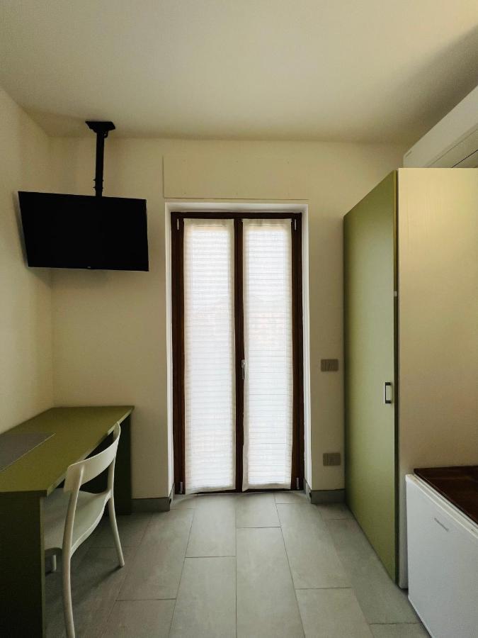 La Ringhiera Hotel Новара Екстериор снимка