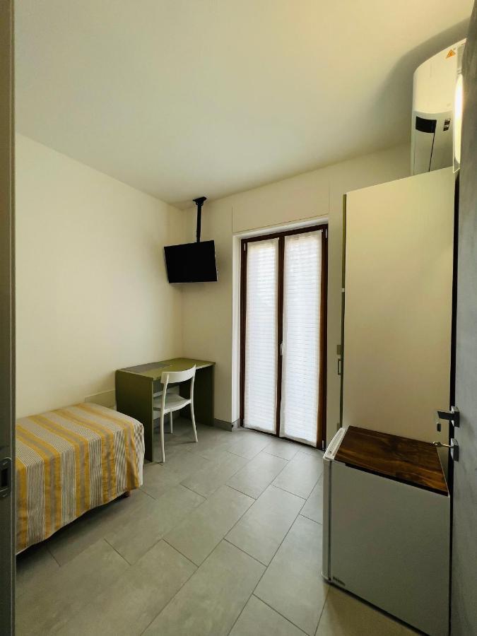 La Ringhiera Hotel Новара Екстериор снимка